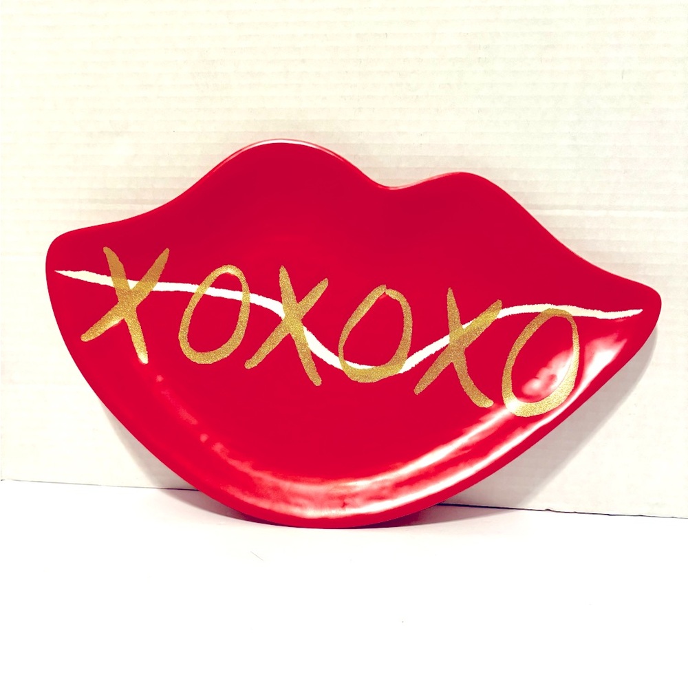 Target Threshold Valentines Day XOXO Red Lip Decor